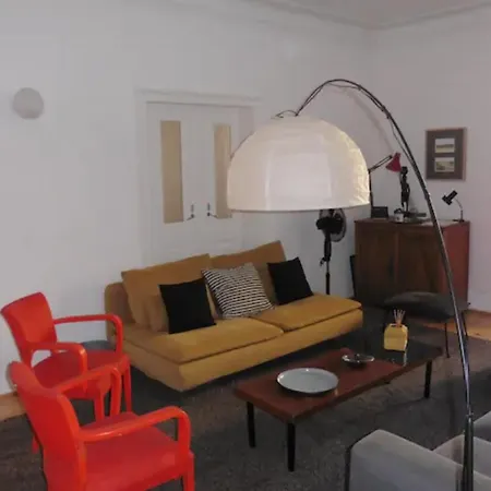Lejlighed Guestready - Center City Lovely & Sunny Large Apart 5bdr
