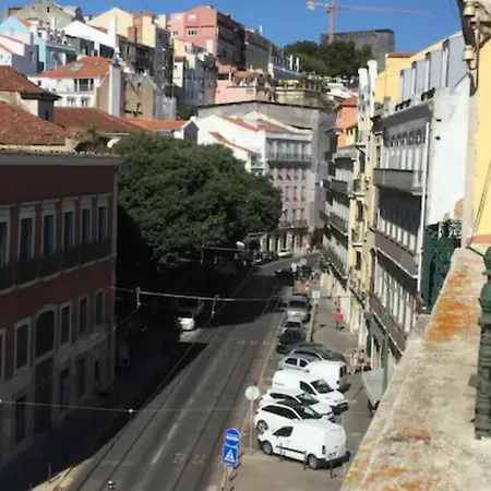 Lejlighed Guestready - Center City Lovely & Sunny Large Apart 5bdr Lisboa
