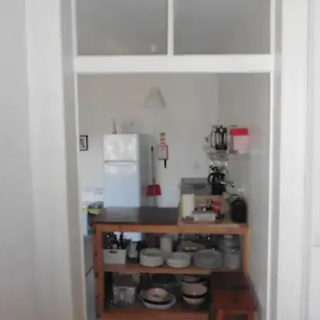 Guestready - Center City Lovely & Sunny Large Apart 5bdr * Lisboa