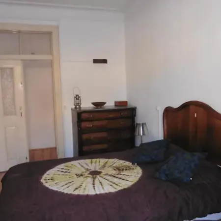 Guestready - Center City Lovely & Sunny Large Apart 5bdr Lejlighed Lisboa
