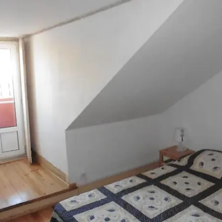 Guestready - Center City Lovely & Sunny Large Apart 5bdr Apartman Lisboa